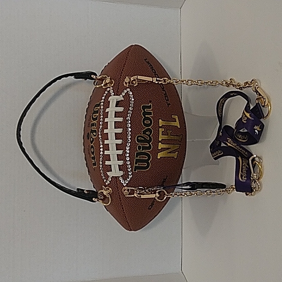 HANDMADE BLING BLING Football Purse (MINNESOTA VIKINGS) 🏈